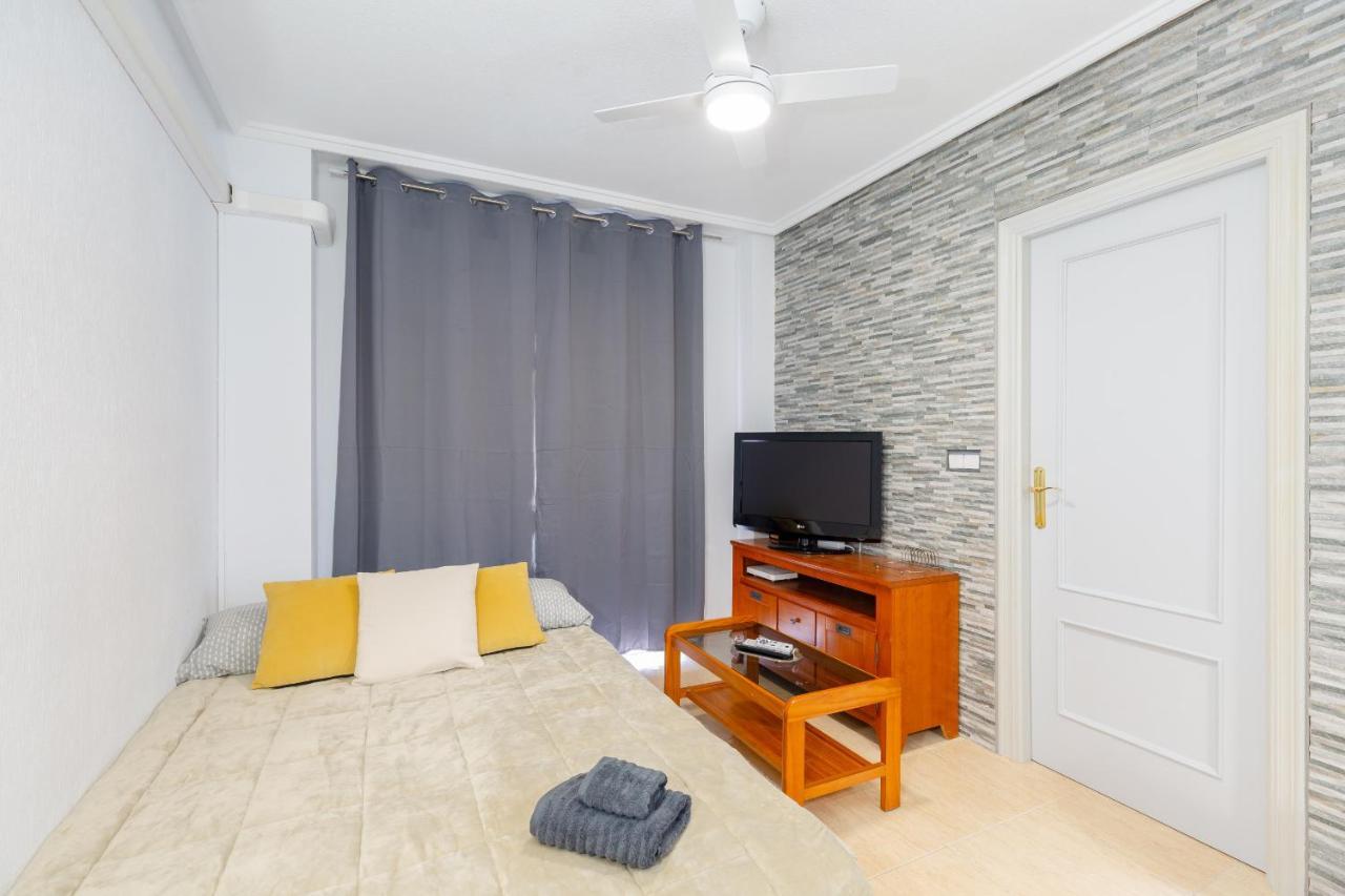 Petite Charming By Fidalsa Appartement Torrevieja Buitenkant foto